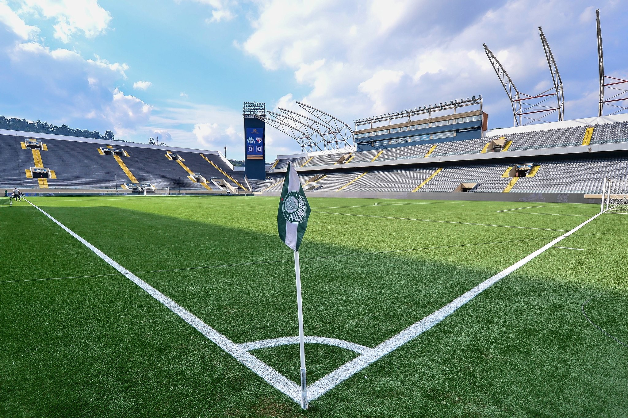 Palmeiras x Grêmio: onde assistir ao vivo, horário e escalações