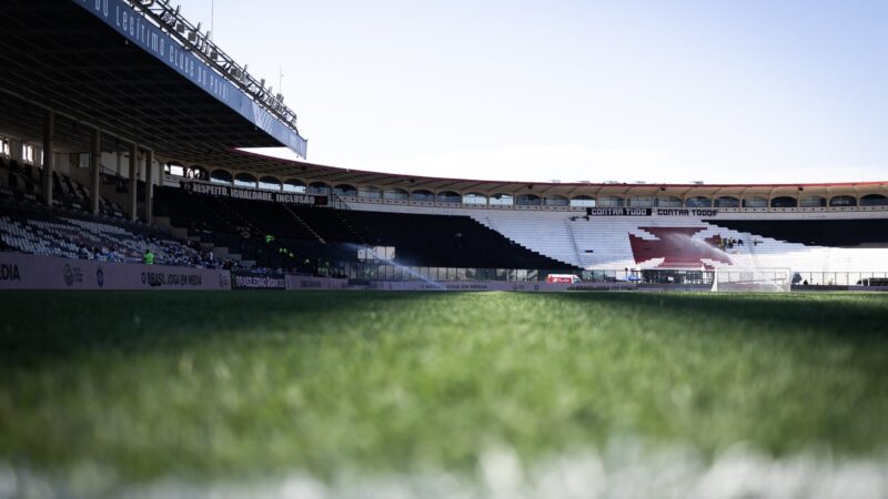 Vasco x Botafogo: onde assistir ao vivo, horário e escalações