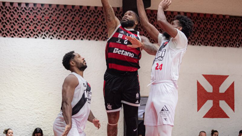 Flamengo pode rebaixar o Vasco nesta terça; veja horário e onde assistir ao clássico do NBB