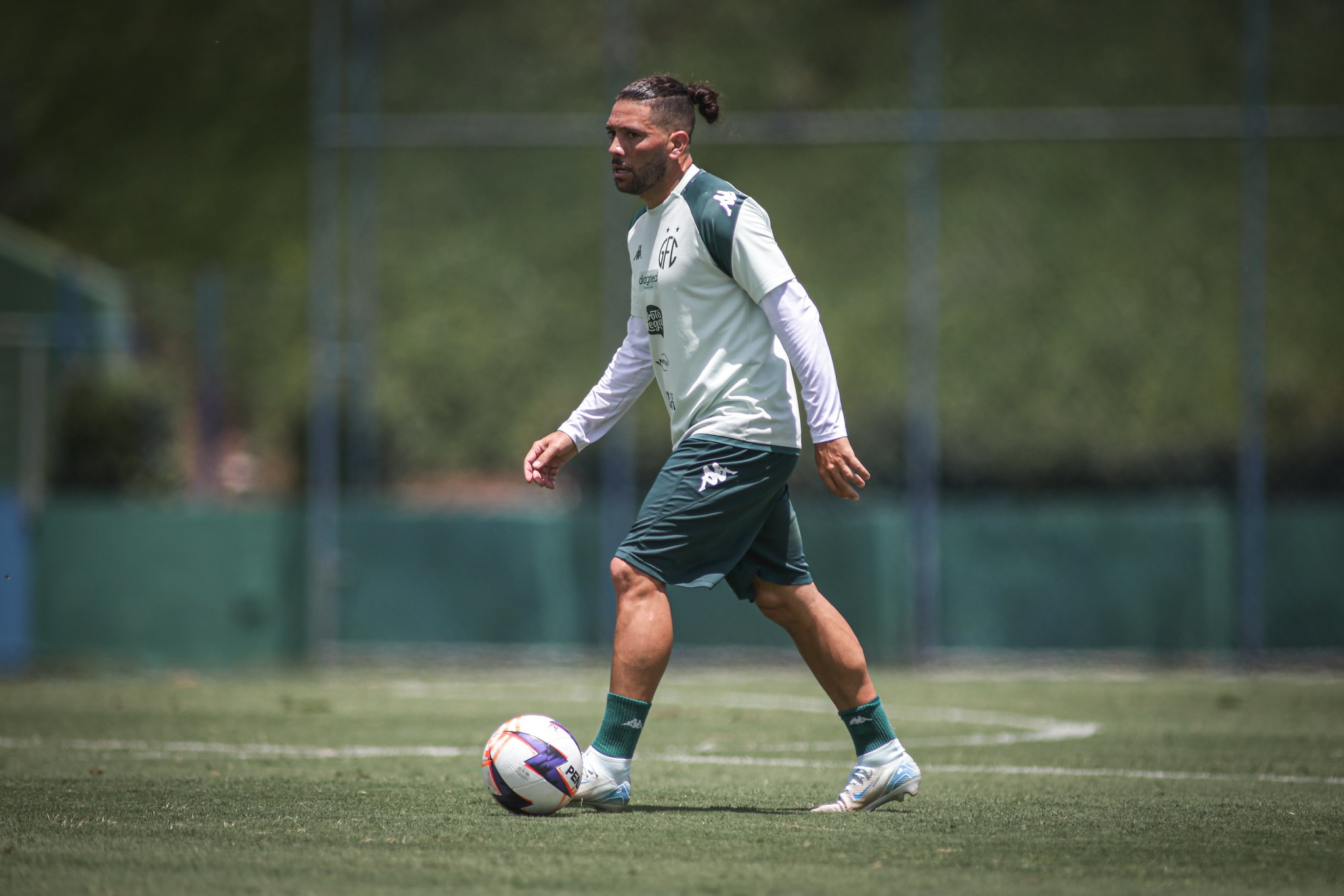 Plano Diego Torres: como o Guarani planeja utilização do meia após lesão no púbis