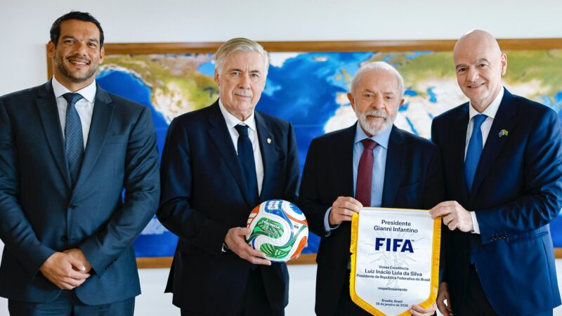 Lula revela consulta de Ancelotti sobre Neymar na Copa do Mundo
