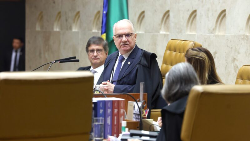 Fachin diz que proposta de Dino para nova reforma no Judiciário ‘vem somar’