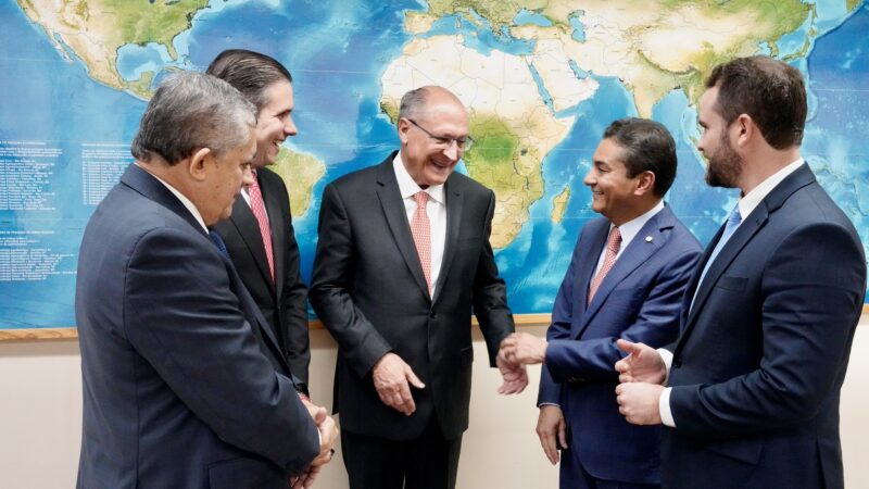 Acordo Mercosul-UE pode aumentar exportações brasileiras em 13%, diz Alckmin