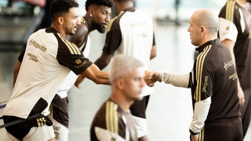 Jardim elogia atitude de Danilo no Flamengo: “Um dos poucos que sabem envelhecer no futebol”