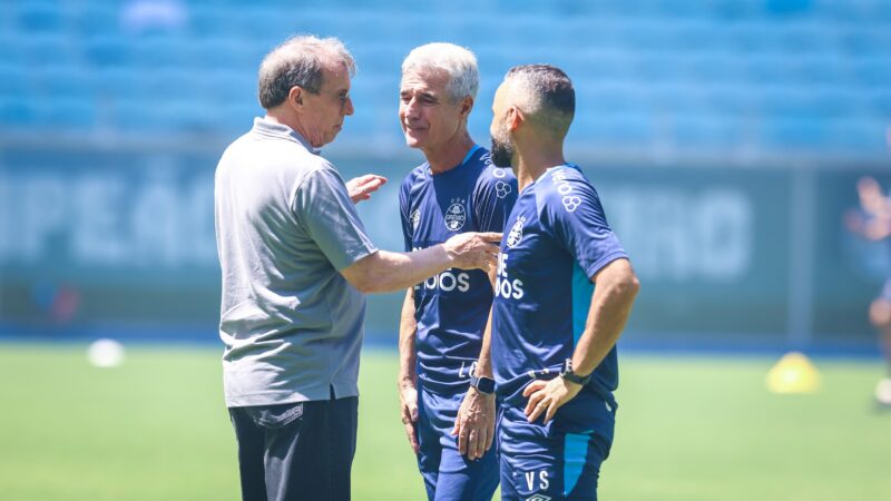 Presidente do Grêmio reforça confiança em Luís Castro e cita 2026 como “ano de travessia”