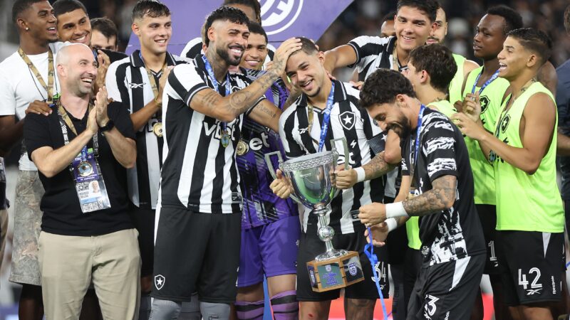 Joia do Botafogo promete tatuagem com rosto de Barboza: “Tem espaço”