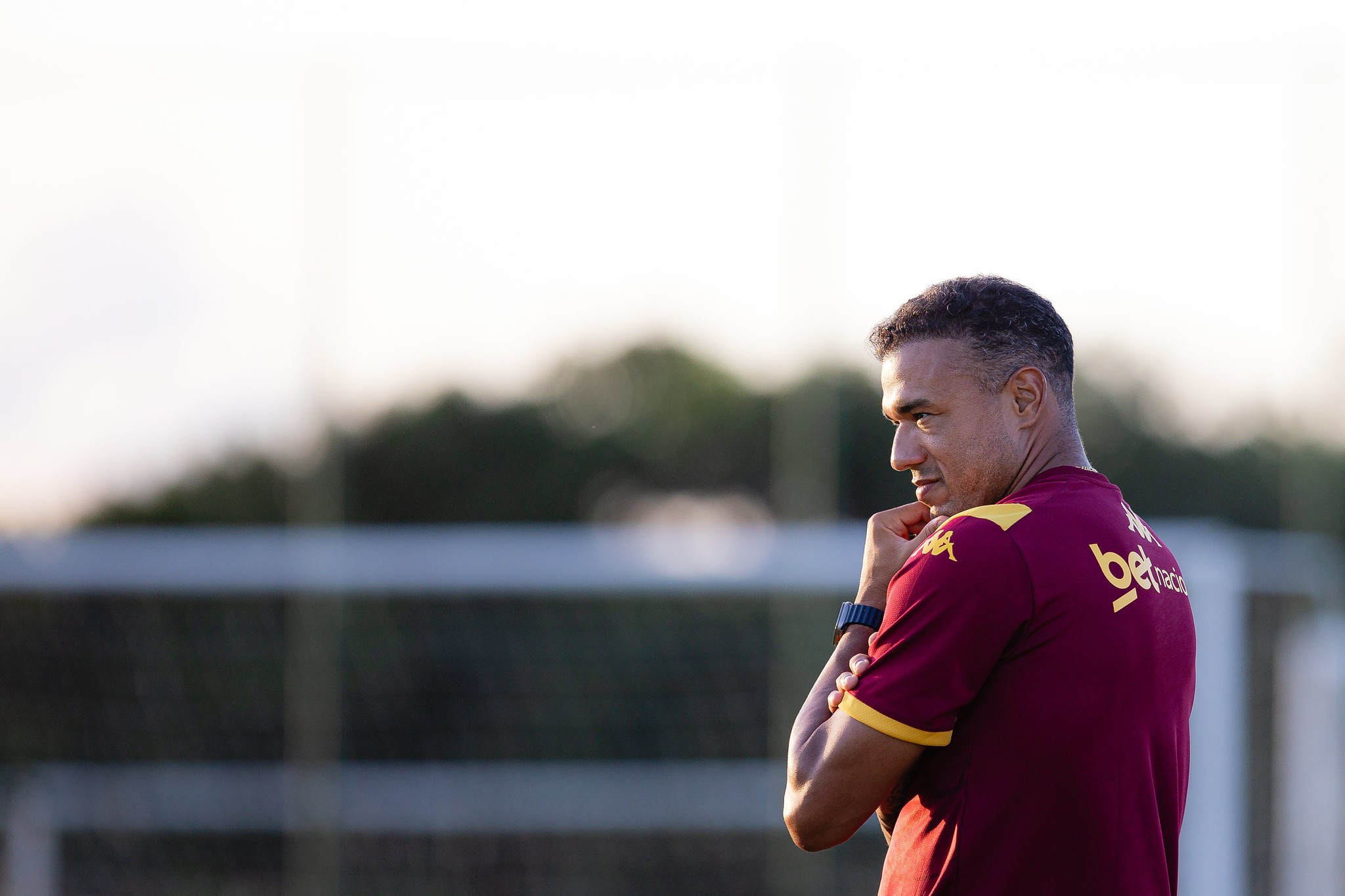 Roger Silva trata saída do Sport como precoce: “Pressão externa pesou”