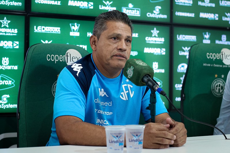 Empate de Sizenando mantém sina de técnicos do Guarani em estreias fora de casa
