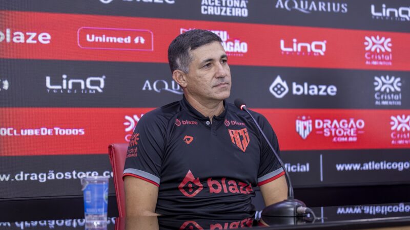 Eduardo Souza lamenta derrota do Atlético-GO em casa e pede reação rápida já no clássico