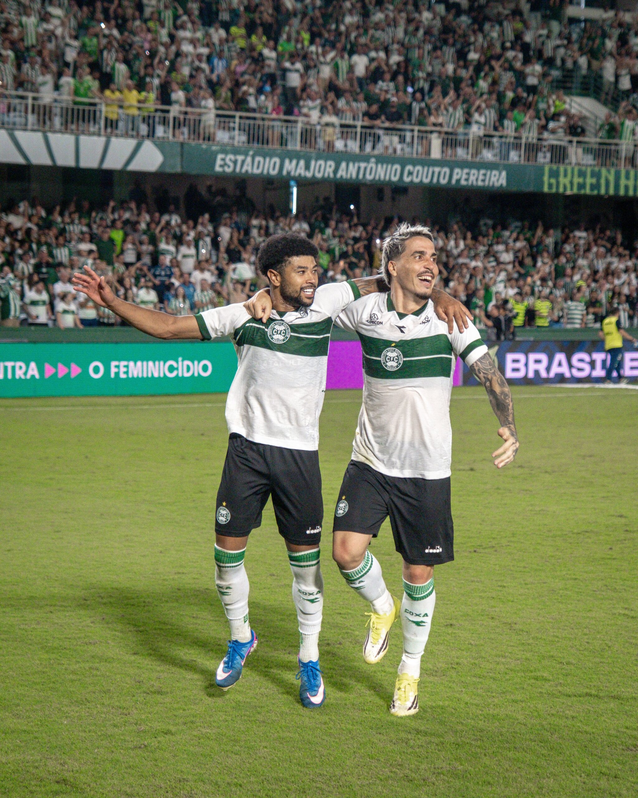 Protagonistas do Coritiba: 80% dos gols na Série A passam pelos pés de Josué ou Ronier; saiba os números