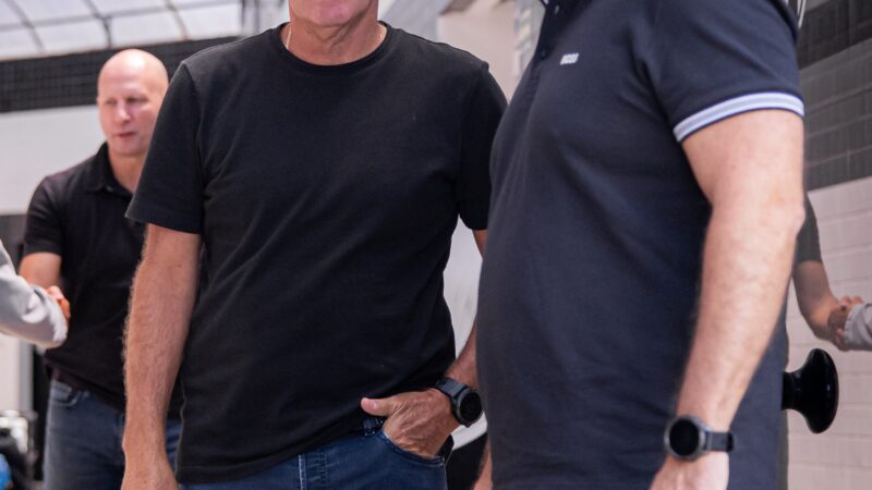 “Já passou da hora de dar resultado”: Mattos defende gestão do Santos, mas aumenta cobrança