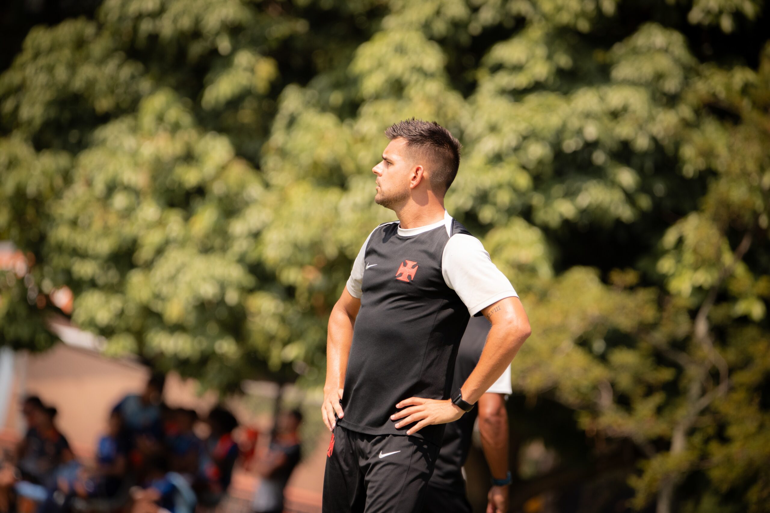 Curopos exalta jovens do Vasco após prova de fogo na Sul-Americana e destaca relação com Renato