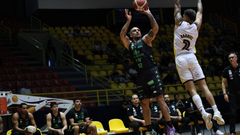 Bauru Basket recebe Franca em clássico decisivo por mando nos playoffs do NBB