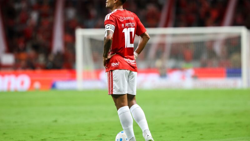 Análise: Inter cai na realidade, Beira-Rio perde força e Pezzolano admite momento de sofrimento