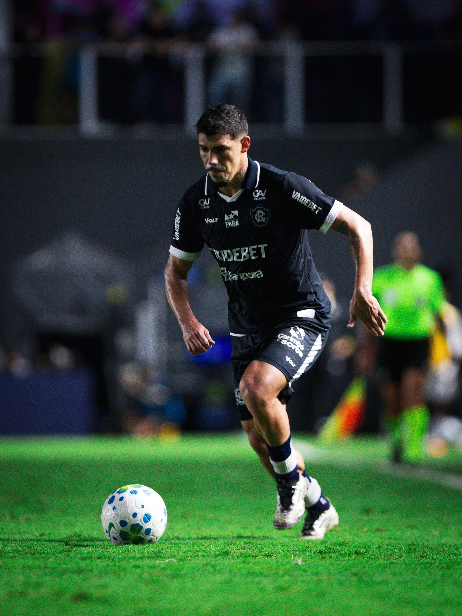 Mayk vê evolução no Remo e se diz ansioso por primeiro jogo no Mangueirão: “Pressão boa”