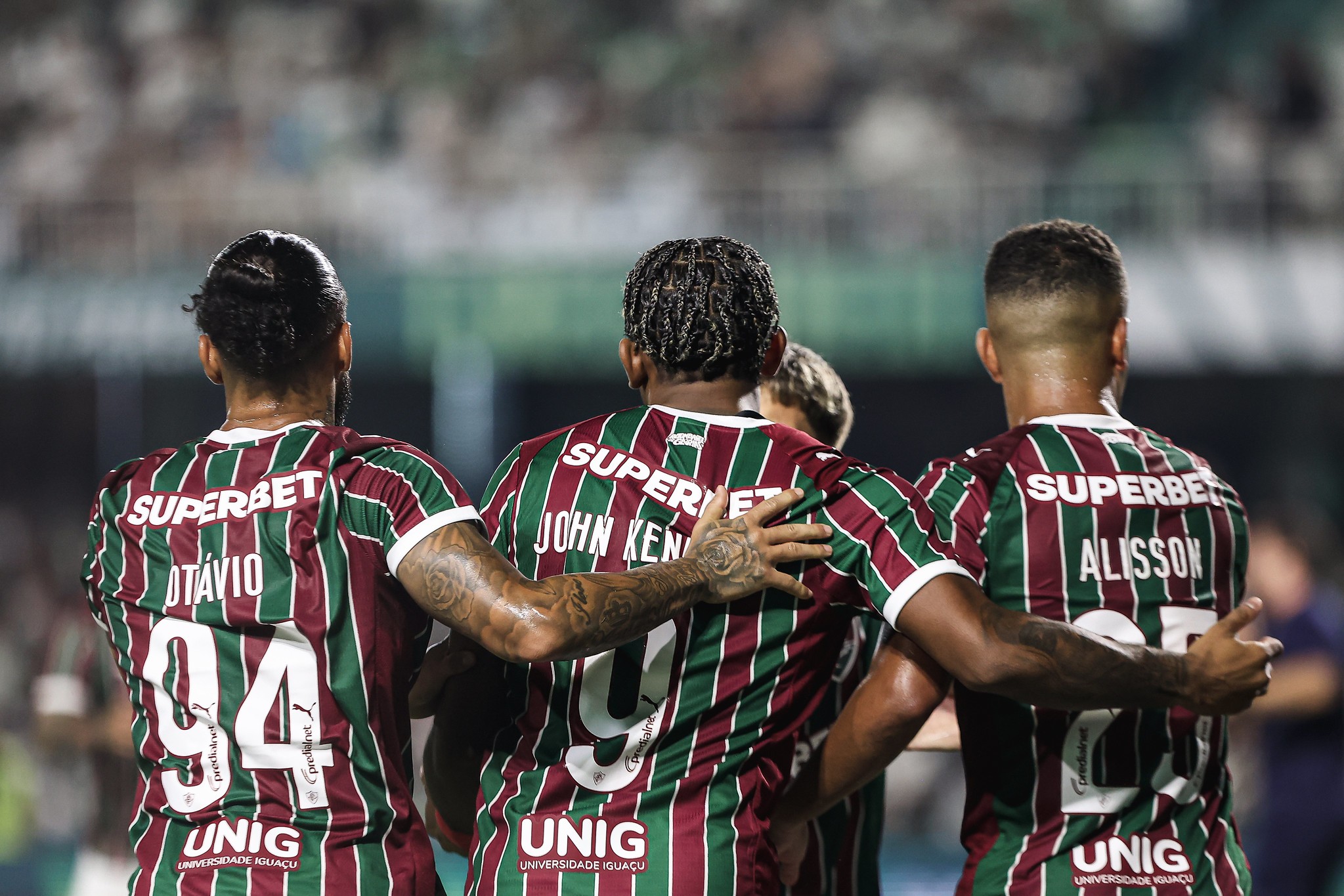 Entenda por que o Fluminense poupou titulares mesmo brigando pela liderança do Brasileirão