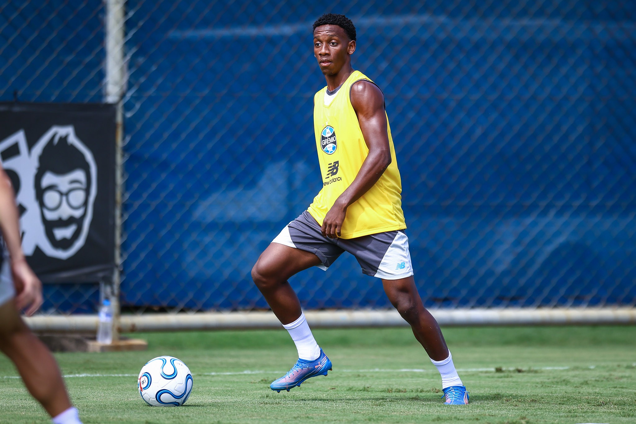 Grêmio inicia semana com menos desfalques, mas prepara preservações na Sul-Americana