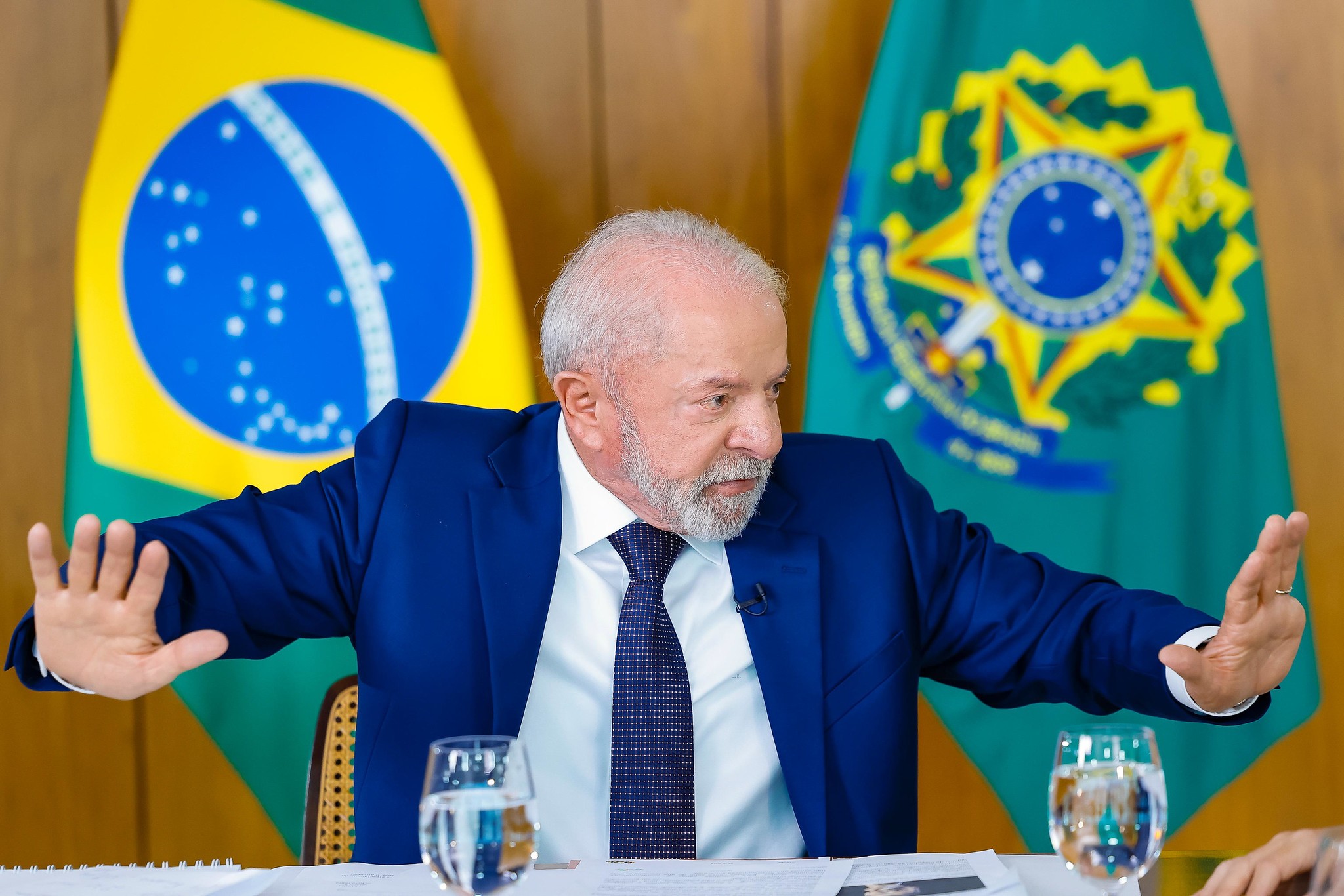 Lula sinaliza a aliados que não vai abrir mão de nova indicação para o STF após derrota de Messias