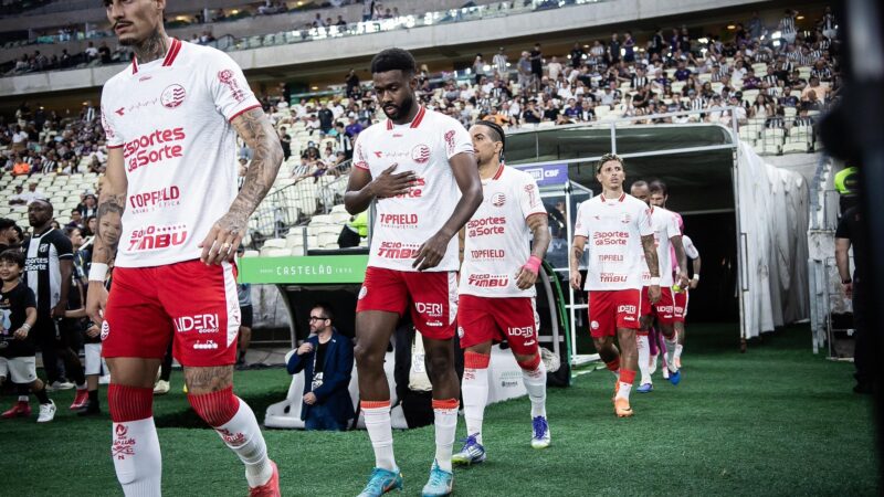 Atuações do Náutico: coletivo funciona, mas Muriel falha em derrota para o Ceará; dê suas notas