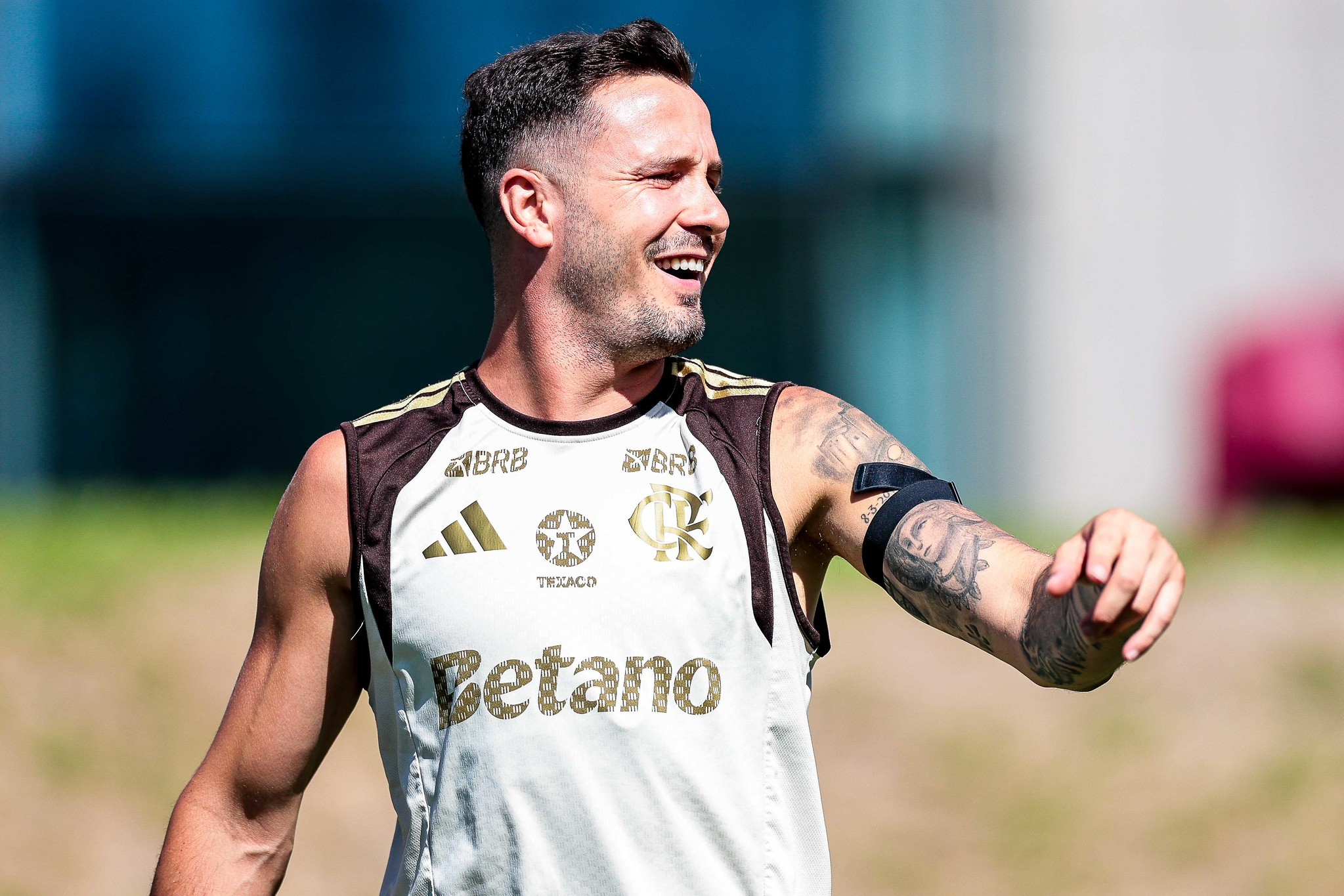 Onde Saúl pode se encaixar no Flamengo de Jardim? Espanhol vira nova opção em 2026