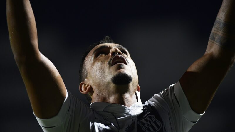 Ponte volta a vencer dois jogos seguidos após 19 partidas e ganha respiro na Série B