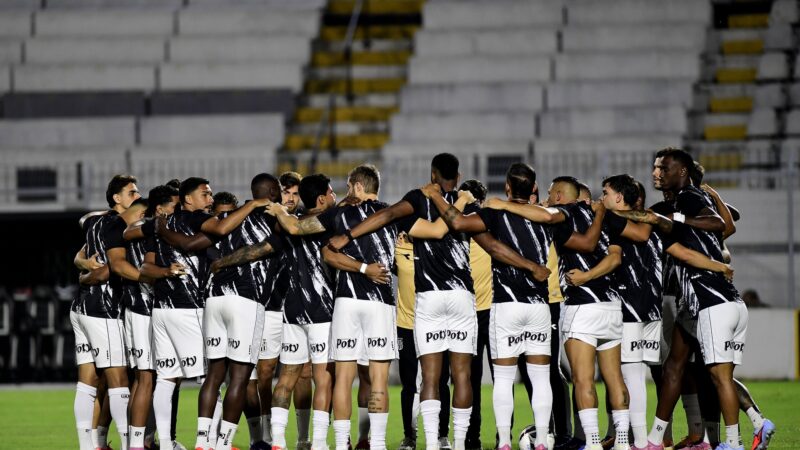Em novo protesto, jogadores da Ponte saem em silêncio após segunda vitória seguida