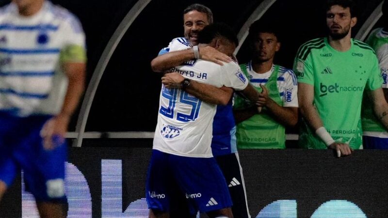 Artur Jorge exalta Cruzeiro “combativo, solidário e aguerrido” em vitória sobre Remo