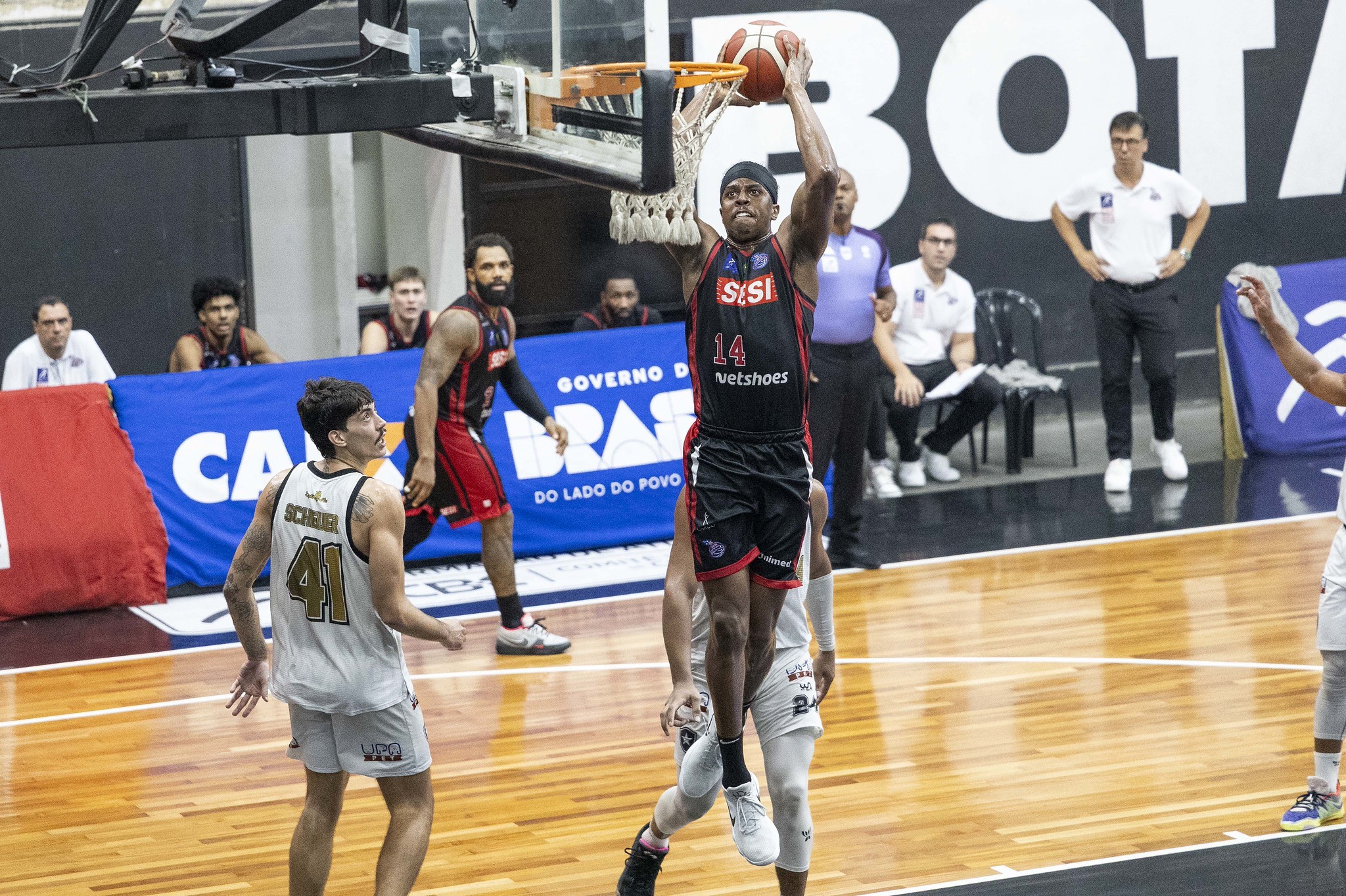 NBB: Franca se recupera, bate Botafogo e fica a uma vitória das quartas