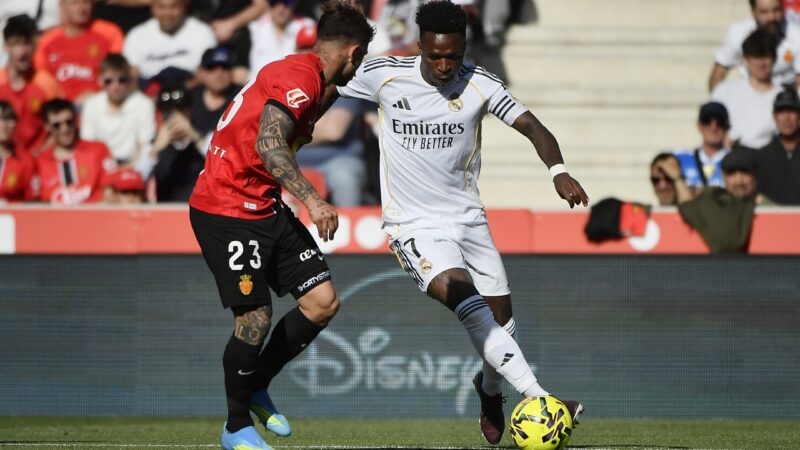 Vini Jr. se diz tranquilo sobre renovação e exalta Bayern: “Perderam pouco, mas estamos preparados”