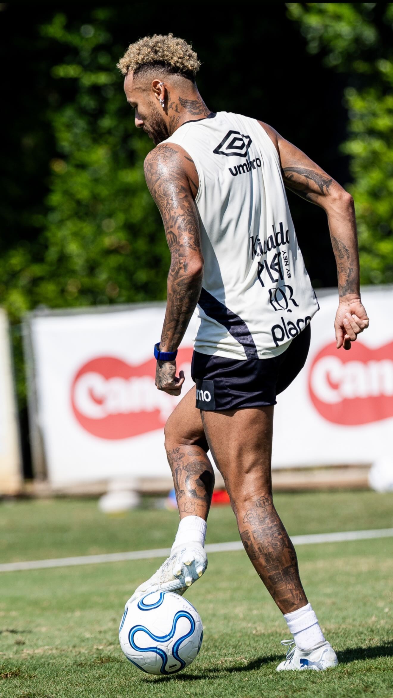 Treino do Santos: Neymar, Gabigol e mais três reforçam o time contra o San Lorenzo