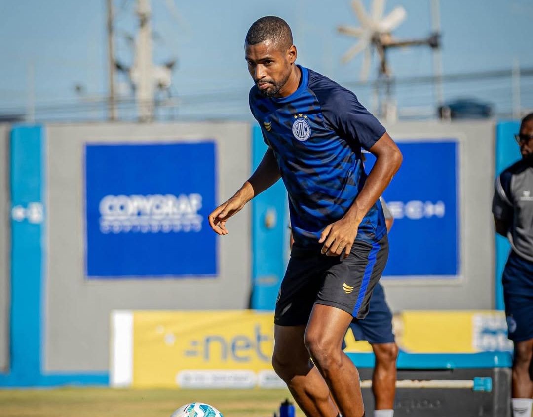 Confiança acerta saídas por empréstimo de Adryan e Renan