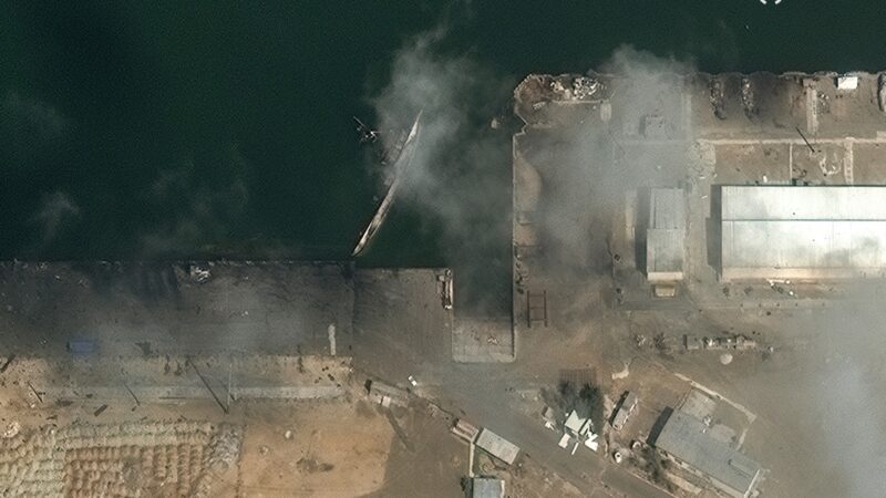 Duas maiores siderúrgicas do Irã suspendem funcionamento após ataques dos EUA e Israel