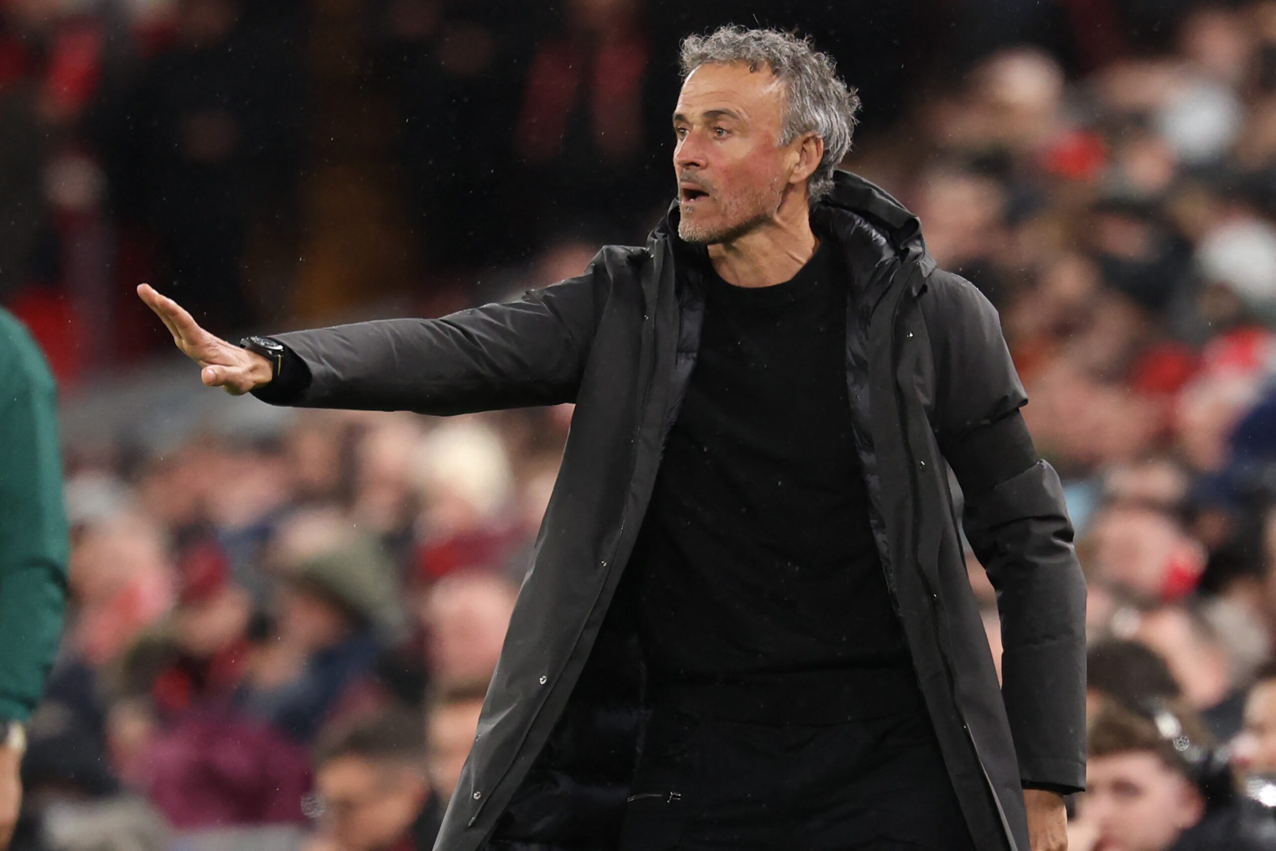 Luis Enrique brinca antes de enfrentar Endrick em PSG x Lyon: “Espero que não faça nada”