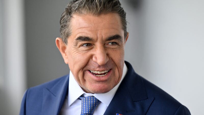 Conselheiro de Donald Trump diz que brasileiras são ‘raça maldita’ e ‘programadas para causar confusão’