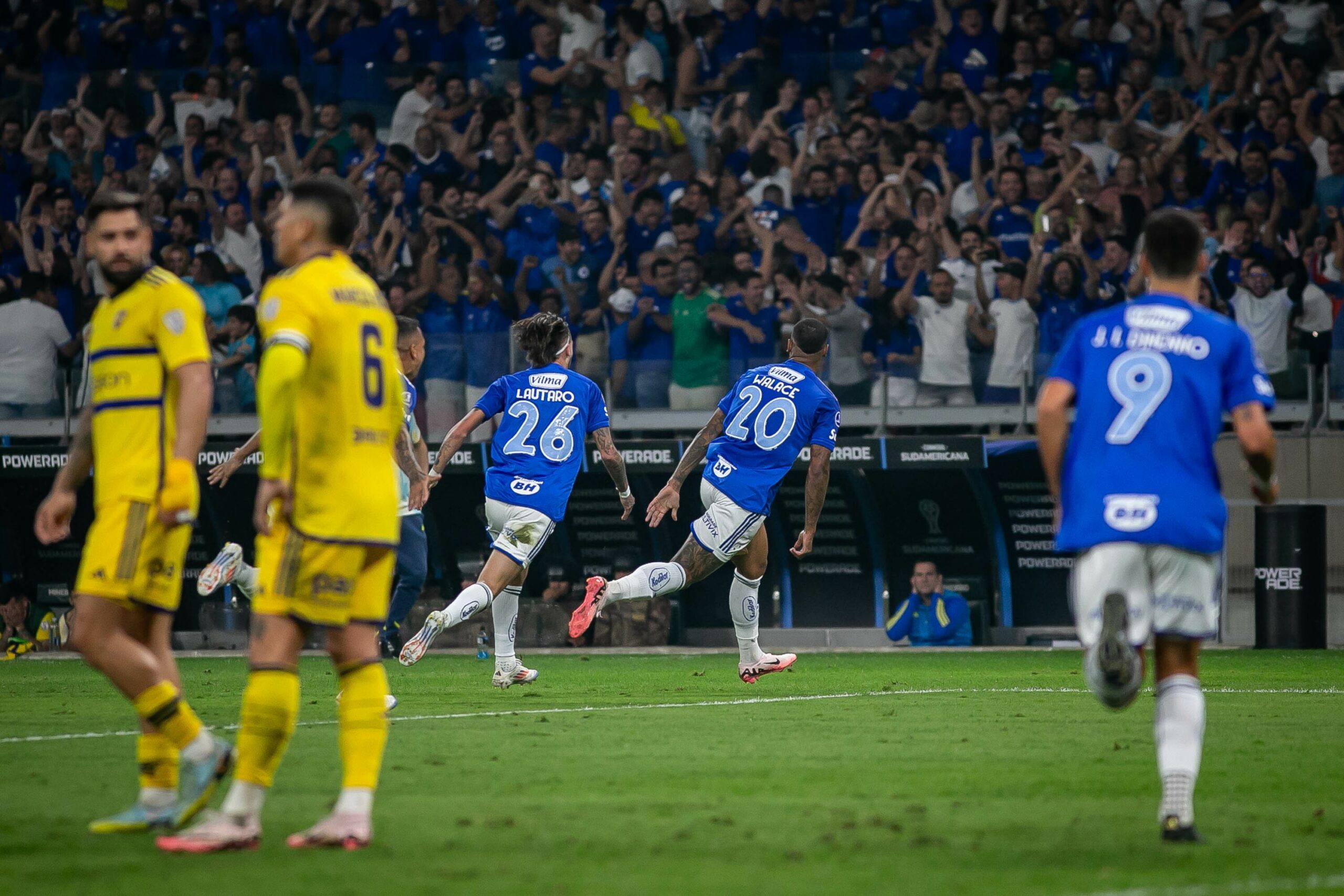 Show de Ronaldo, polêmicas e final: os capítulos da história de Cruzeiro x Boca