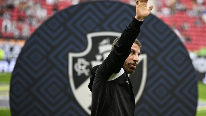 Entenda a suspensão de Pedrinho e o que ele está impedido de fazer no Vasco até maio