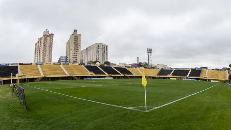 São Bernardo x Fortaleza: onde assistir ao vivo, horário e escalações