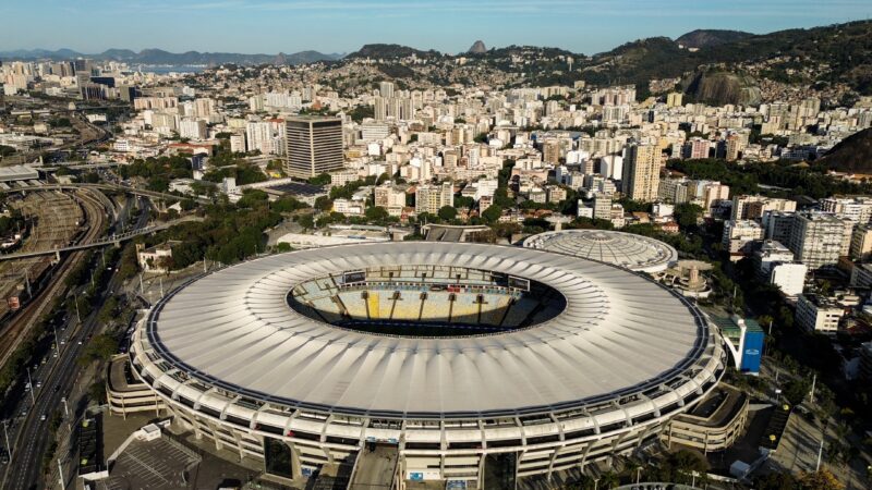 Torcedores afetados pela mudança da data de Fluminense x Flamengo podem ter valor estornado