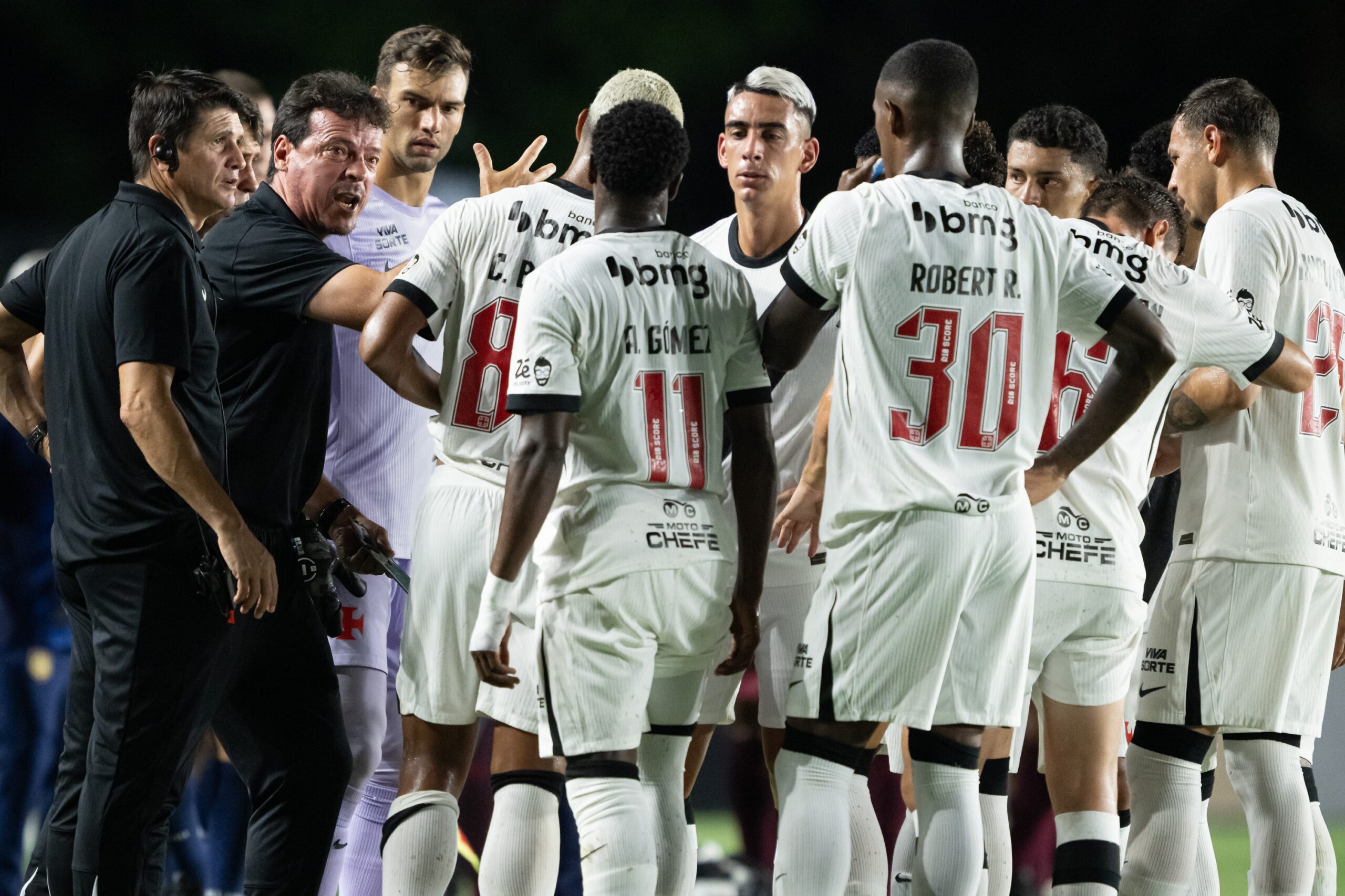 Como estão os jogadores indicados por Diniz no Vasco? Jogo contra Corinthians marca reencontro