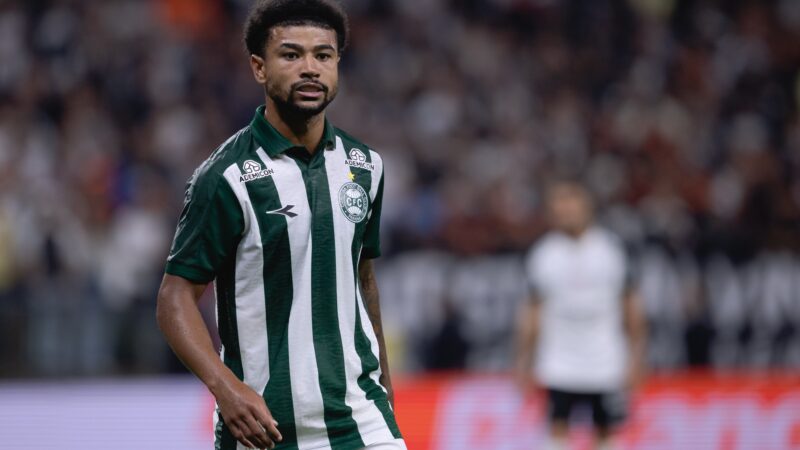 Nova regra da CBF “blinda” trio do Coritiba; veja os jogadores que não podem mais sair para a Série A