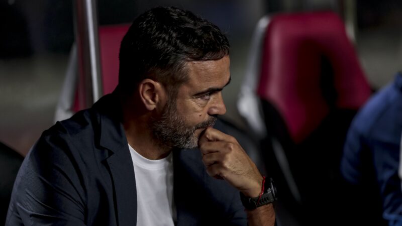Defesa trava arrancada do Cruzeiro, e Artur Jorge alerta: “Preocupação legítima”; veja números