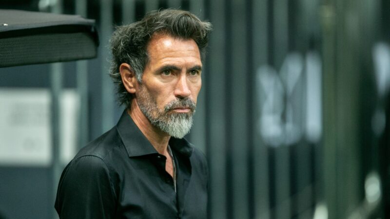 Atlético-MG vai contratar? Domínguez adota cautela com janela do meio do ano