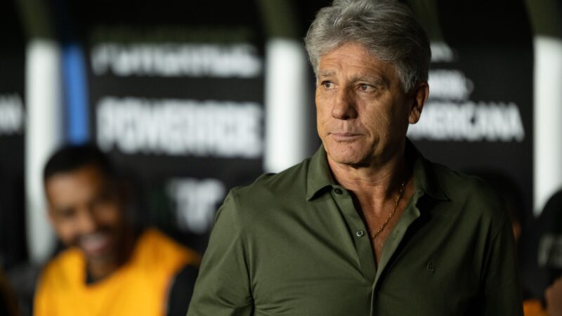 Renato Gaúcho reforça que Vasco prioriza Brasileiro e critica árbitro: “Conmebol vai gritar ou está preocupada comigo?”