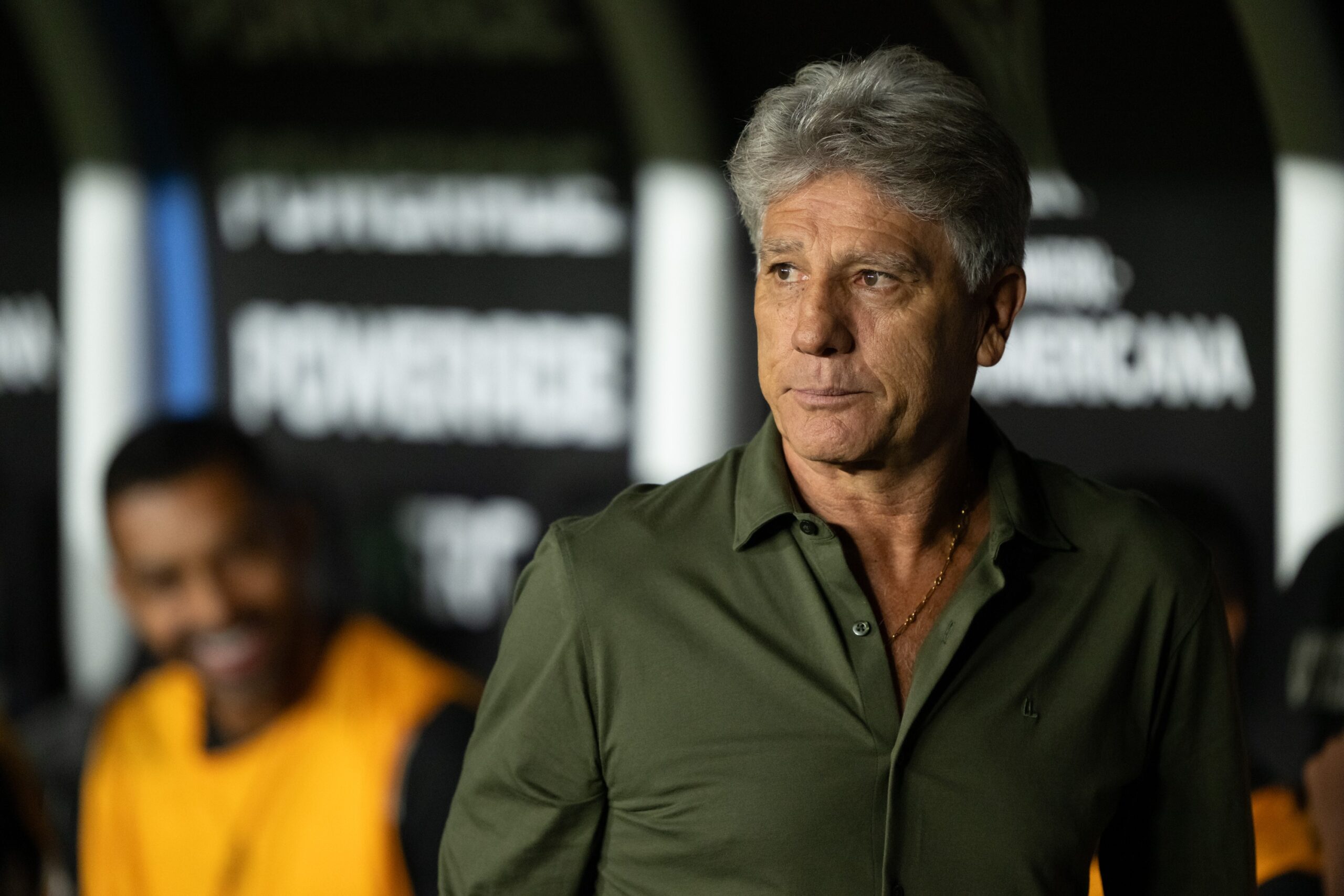 Renato Gaúcho reforça que Vasco prioriza Brasileiro e critica árbitro: “Conmebol vai gritar ou está preocupada comigo?”