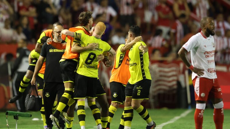 Série B tem mais vitórias de visitantes do que mandantes após cinco rodadas; veja comparativo