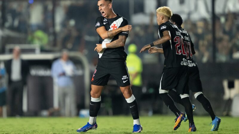 Análise: mexidas de Renato melhoram o Vasco e mostram caminho para sequência