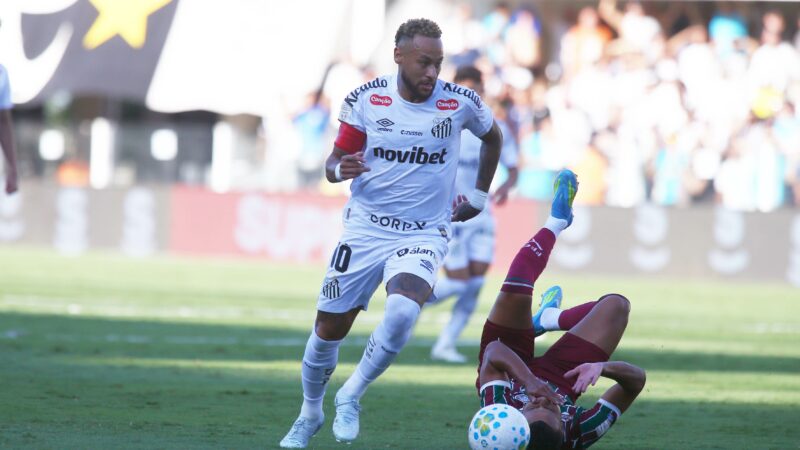 Neymar fora do álbum da Copa? Versão espanhola não tem figurinha do craque