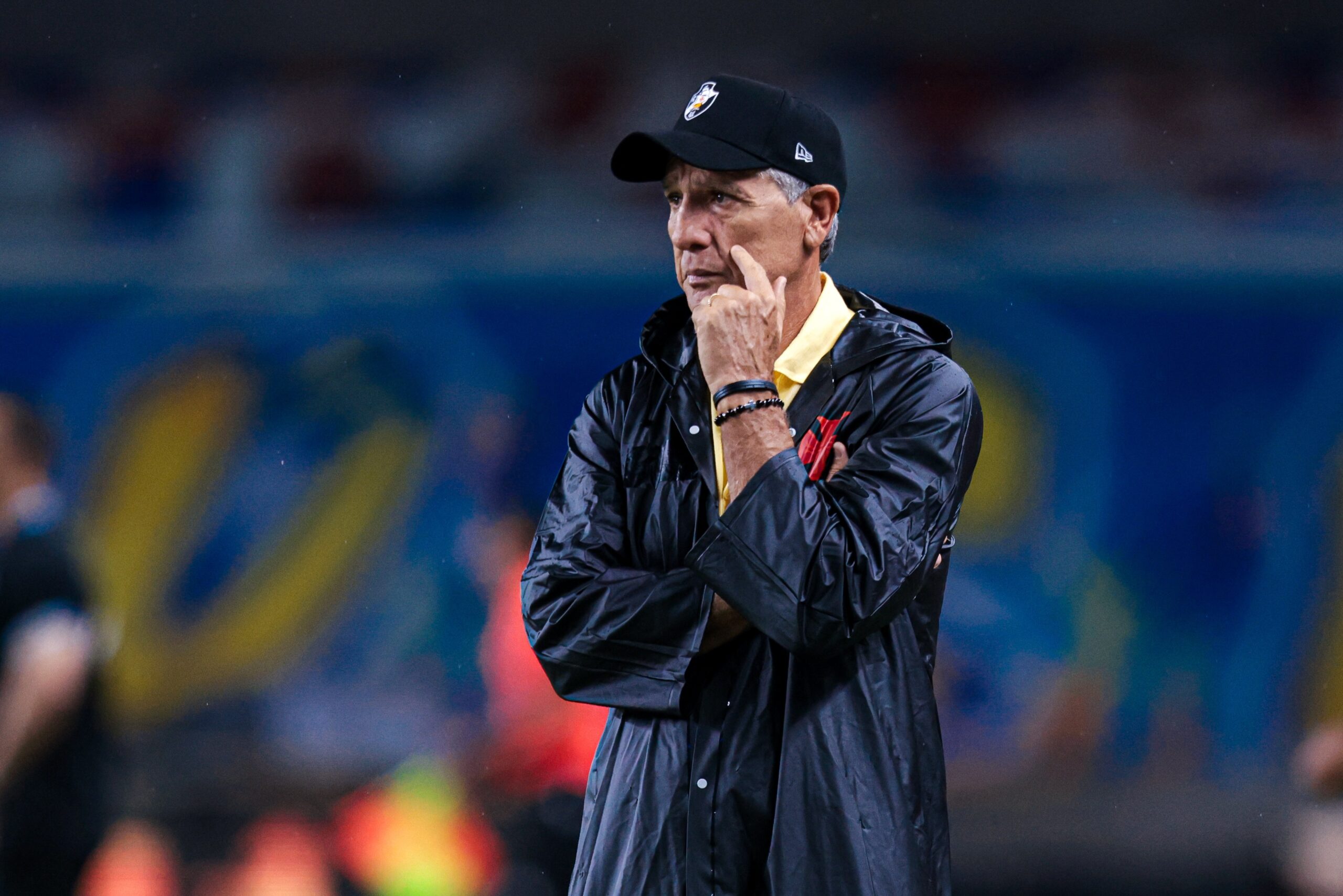 Técnico do Vasco, Renato Gaúcho prevê: “Flamengo e Palmeiras vão decidir o Brasileiro”