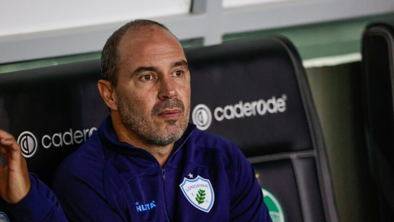 Londrina entra na zona de rebaixamento da Série B, e Allan Aal cobra reação com urgência