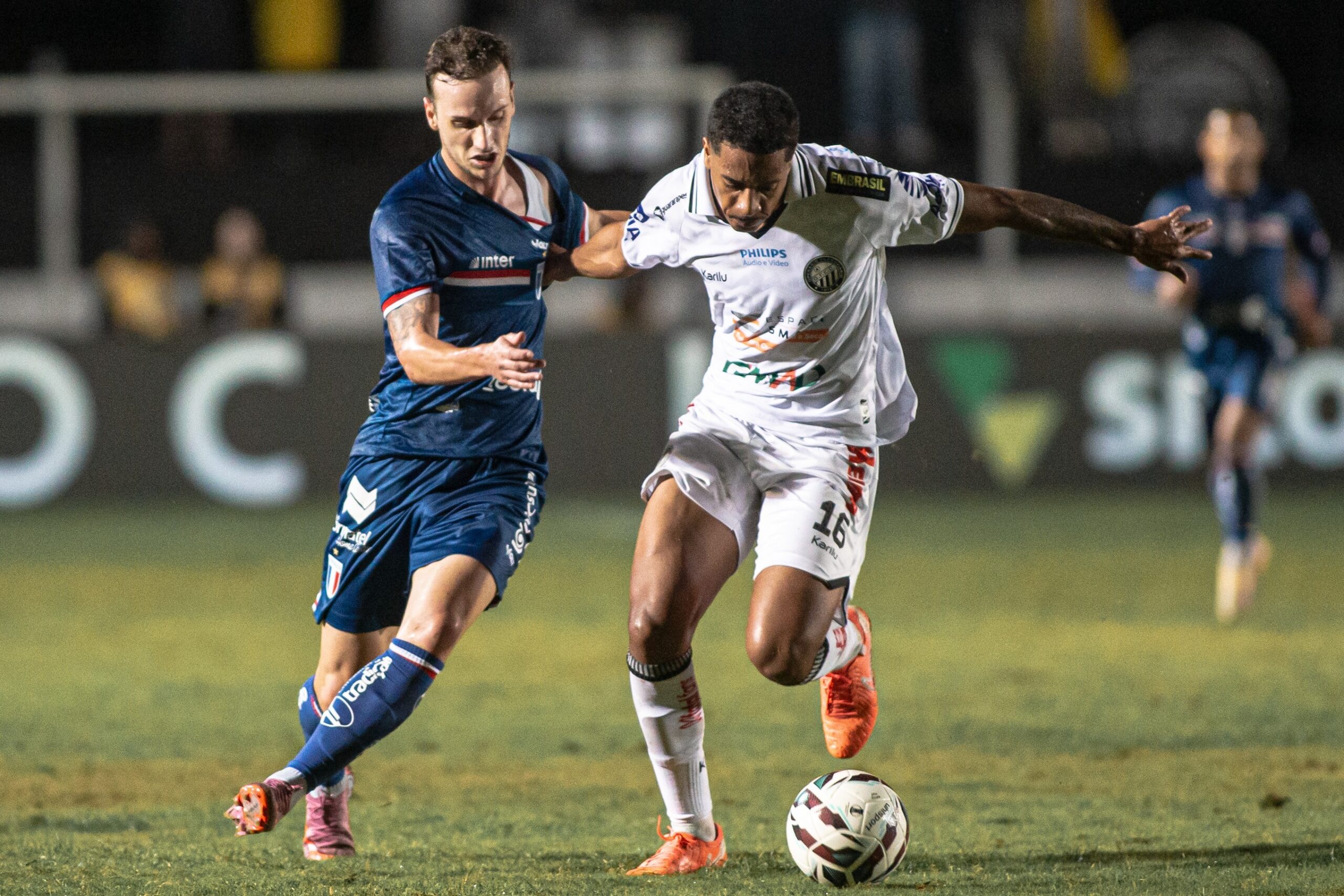 Com foco na Série B, Carpini sinaliza para time misto contra o Sport